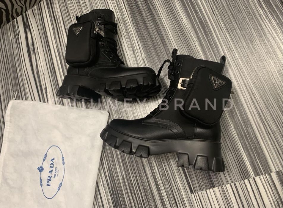 Ghete prada monolith piele naturală