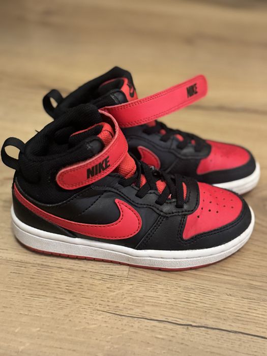 Ботуши ,маратонки ,кецове ,обувки