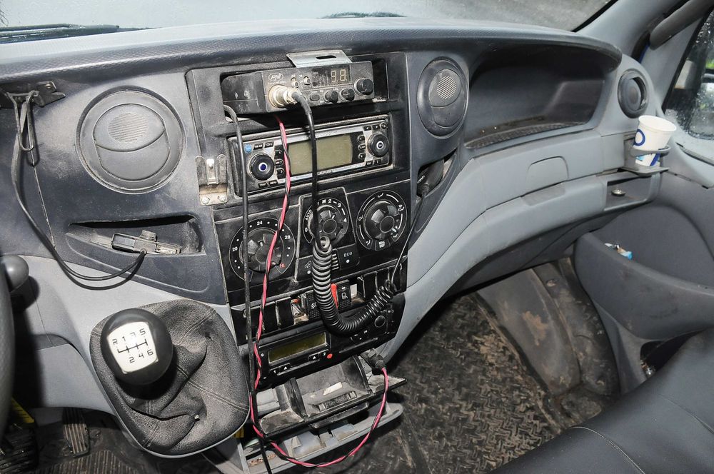 IVECO Daily 65C15 Basculabil 2008 3.0HPi 150 CP E4 6 trepte AC cat. C