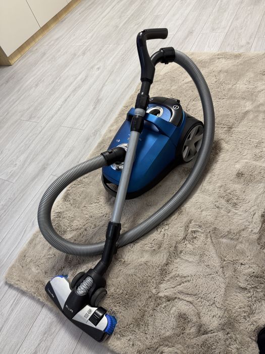 Aspirator Philips Performer Expert Premium