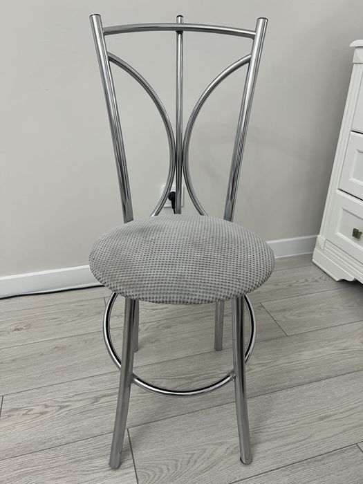 4 стула для гостинной Б/У