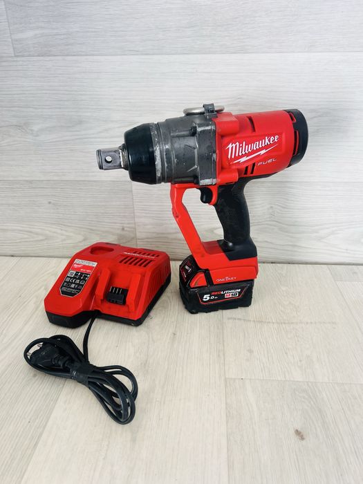 Milwaukee M18 ONEFHIWF1 impact patrat un tool