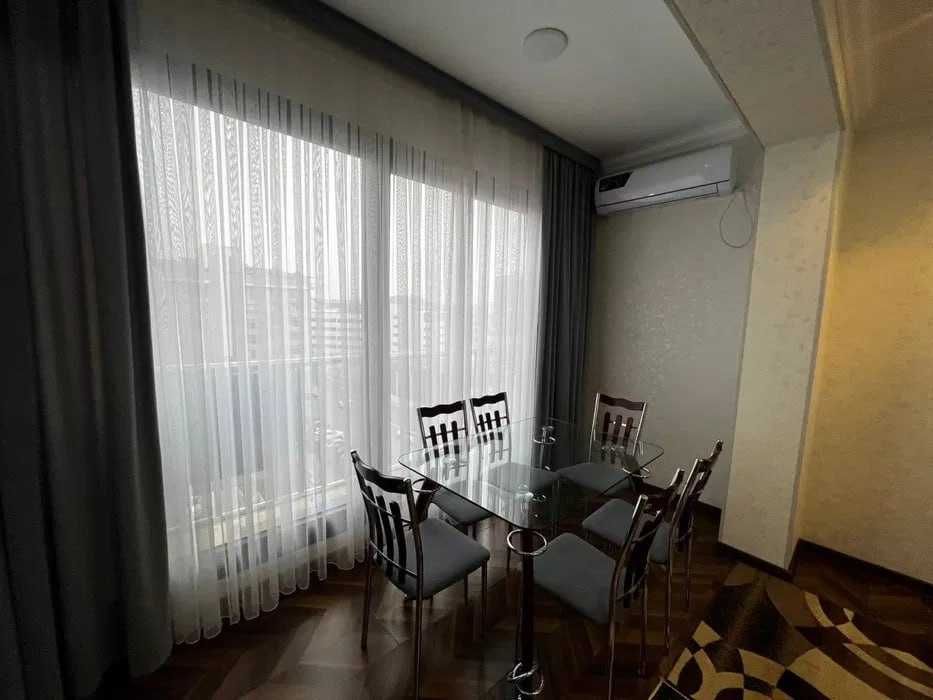 Продается 2-комнатная квартира в ЖК Seoul Mun площадь — 67 м²;