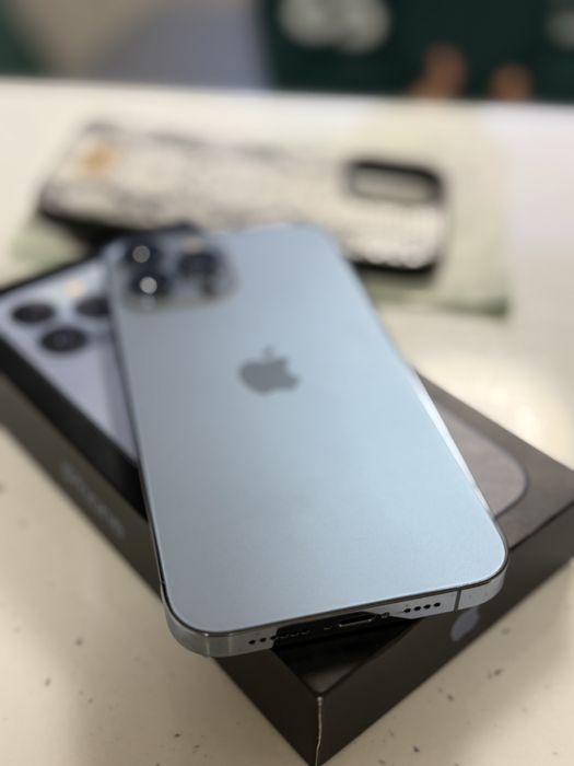 iPhone 13 Pro Max Blue / 128 GB / Cutie / Accesorii !
