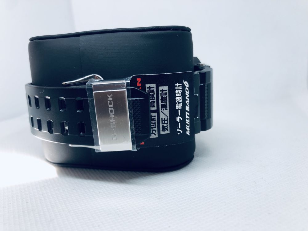 *Чисто нов* Casio G-Shock Rangeman GW-9400BJ-1JF *CARBON FIBER*