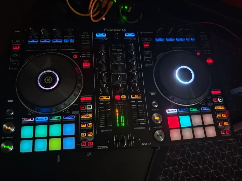 Consola Pioneer DJ (DDJ-RR)