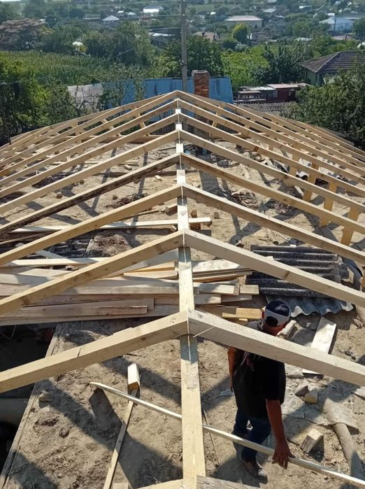 Acoperisuri reparatii si constructie dulgher calificat