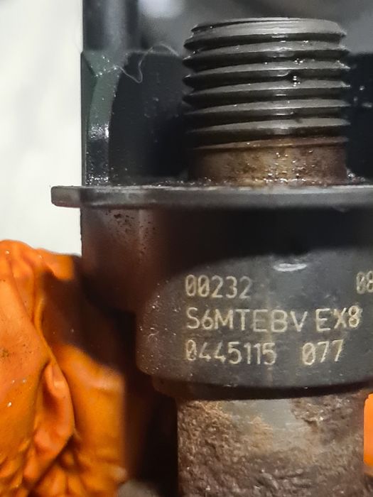 Injectoare,rampa,pompă inalta,fulie vibrochen bmw e 90/91,M57,3.0D