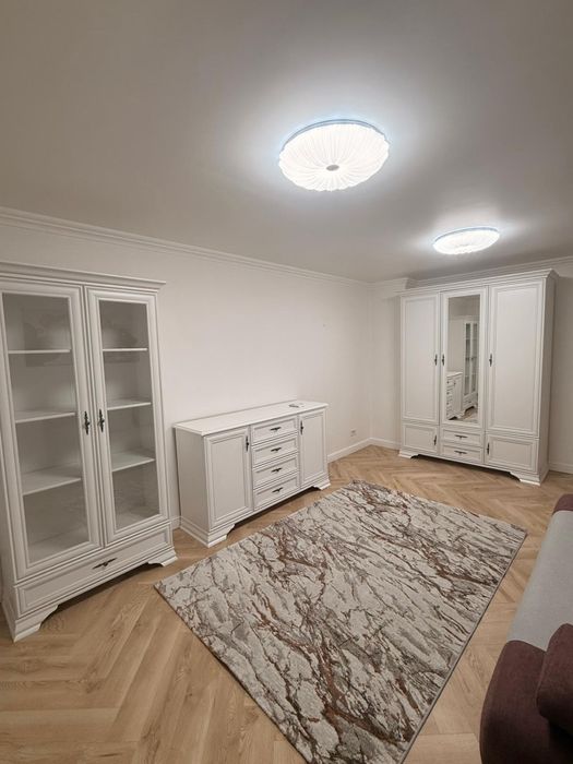 Inchiriez apartament 2 camere Sos.Arcu ( Gara )