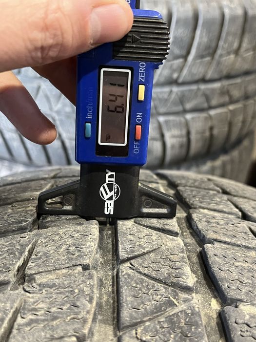 vand anvelope iarna run flat 205/55/16