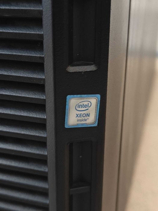 Server Dell PowerEdge T130 (Cititi descrierea)