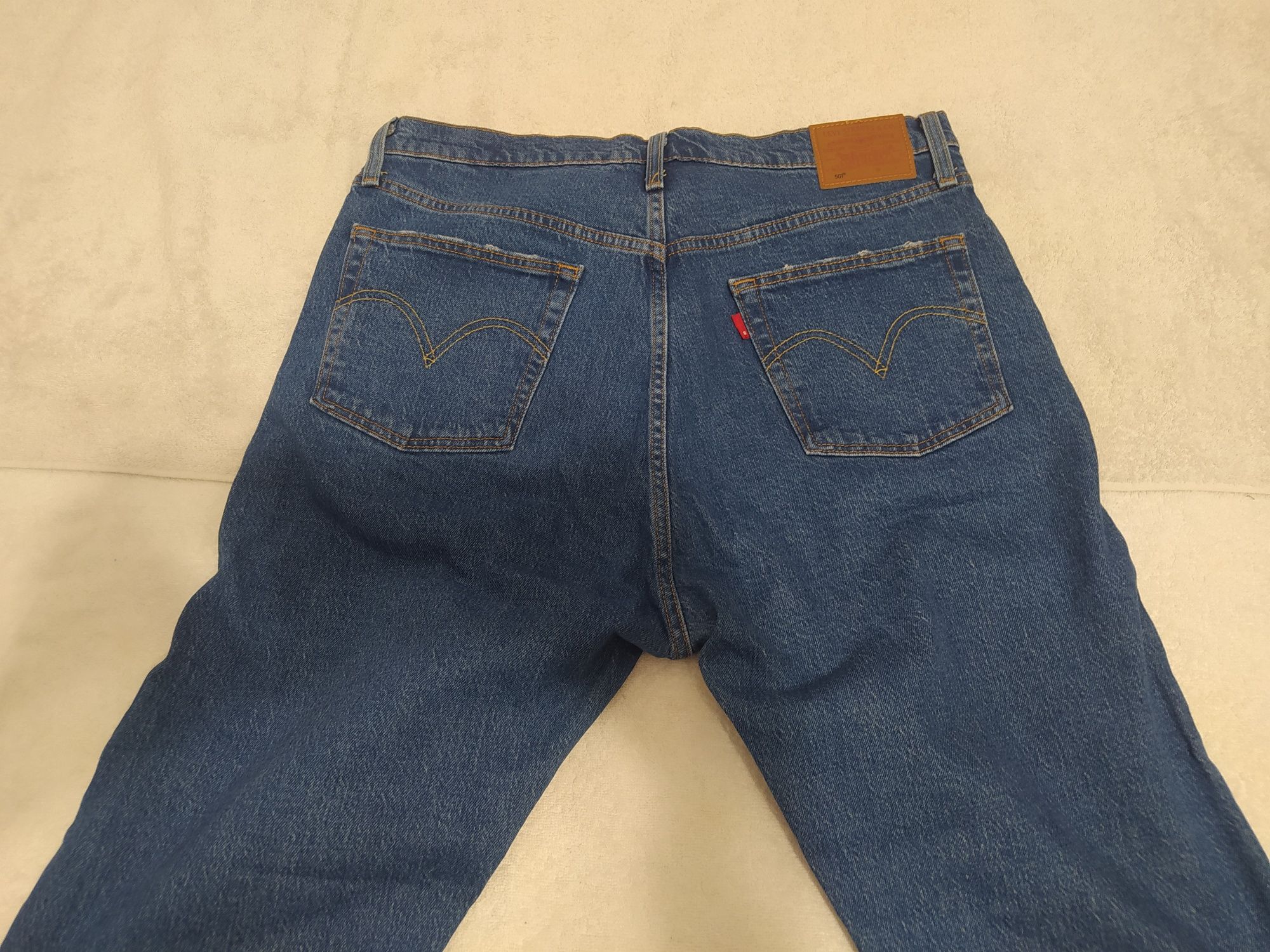 Мъжки дънки Levi's 33/28 като нови