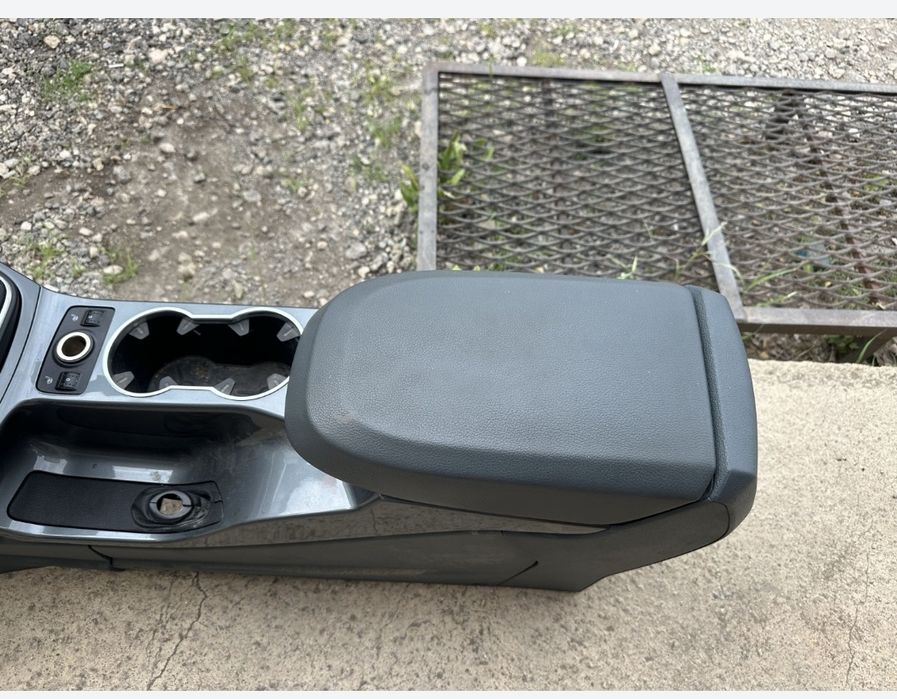 Подлакътник за Форд цмакс