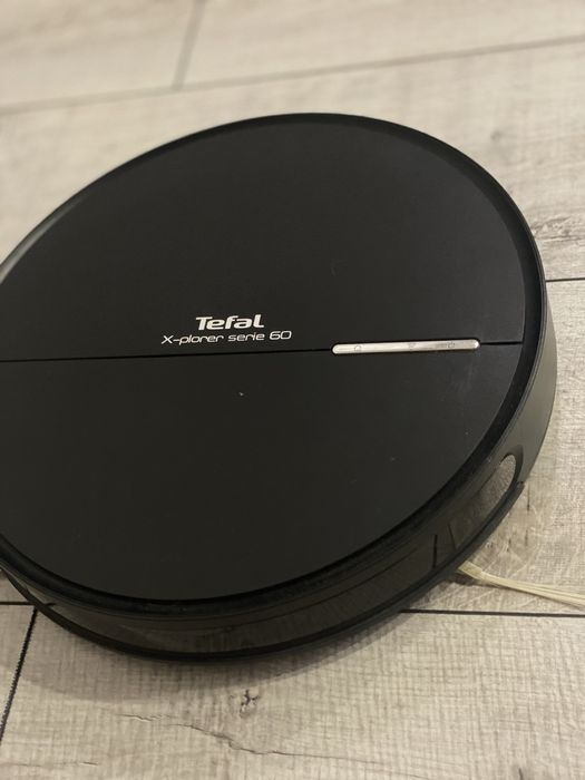 Продам робот пылесос Tefal serie 60