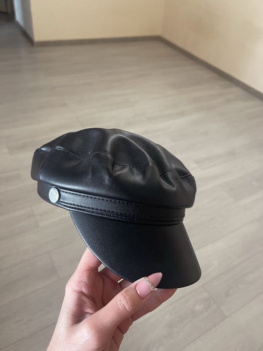 Женская фуражка