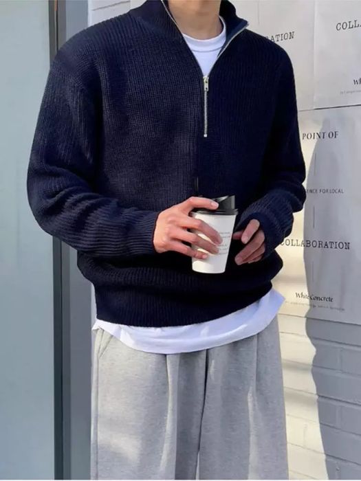 Yarim yopiq kozok, Old Money