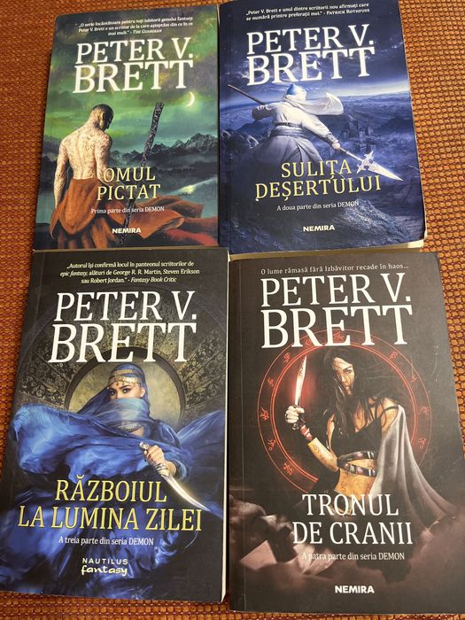 Seria Demon , 4 volume