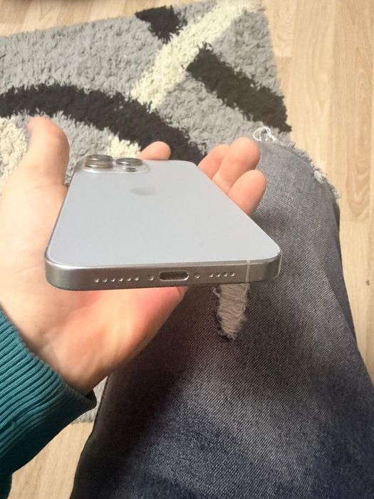 Vand iPhone 15 pro max 256