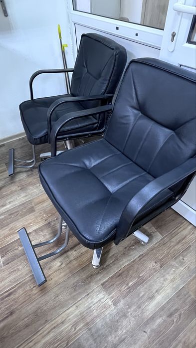 Кресло мягкое коженое б/у