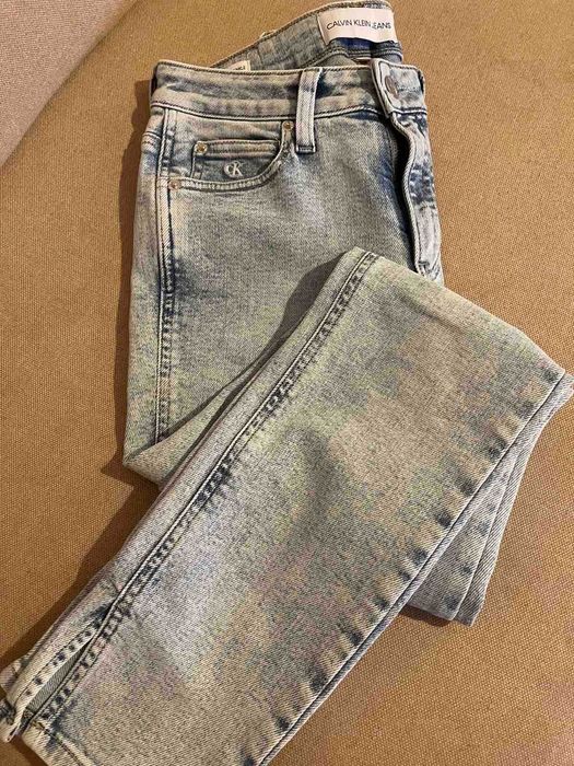 Дънки Calvin Klein