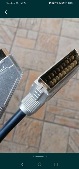 Cablu HDMI 4k, aurit, 2m, nou
Cablu scart - scart a