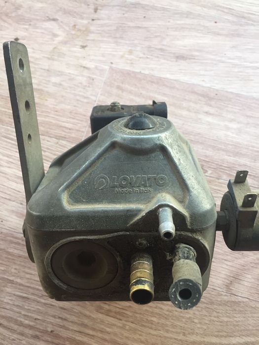 Продам газовый редуктор Ловато