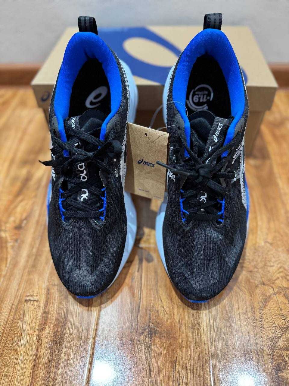Asics Novablast 5 мужские беговые кроссовки РАЗМЕР 43,44