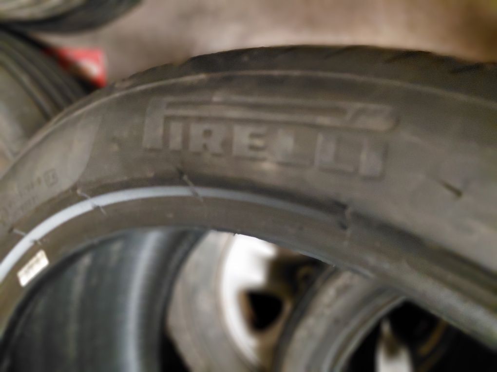 255/40/20"Pirelli 2бр.гуми