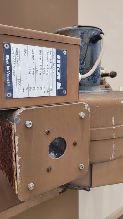 incalzitor suflanta caldura generator aer cald arzator cazan aeroterma