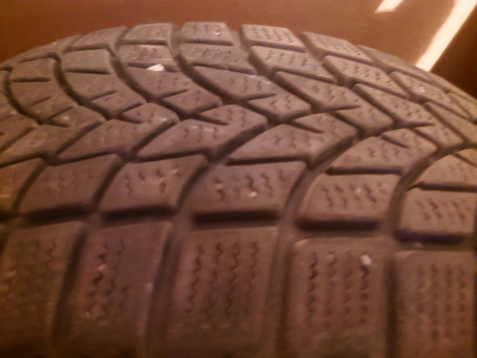 Зимни гуми 185/60/15