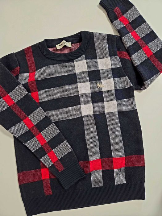 Оригинален пуловер burbarry4-5г