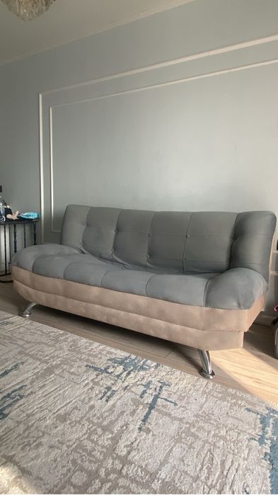 Отдам диван сломаный