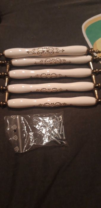 Maner mobila bucatarie