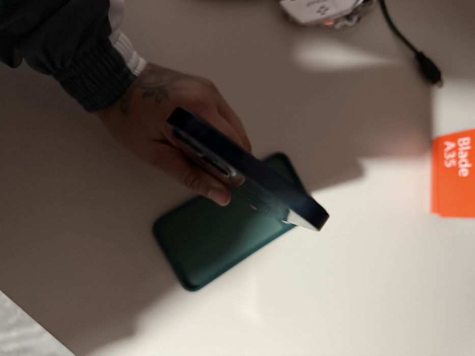 Telefon apple Iphone 13