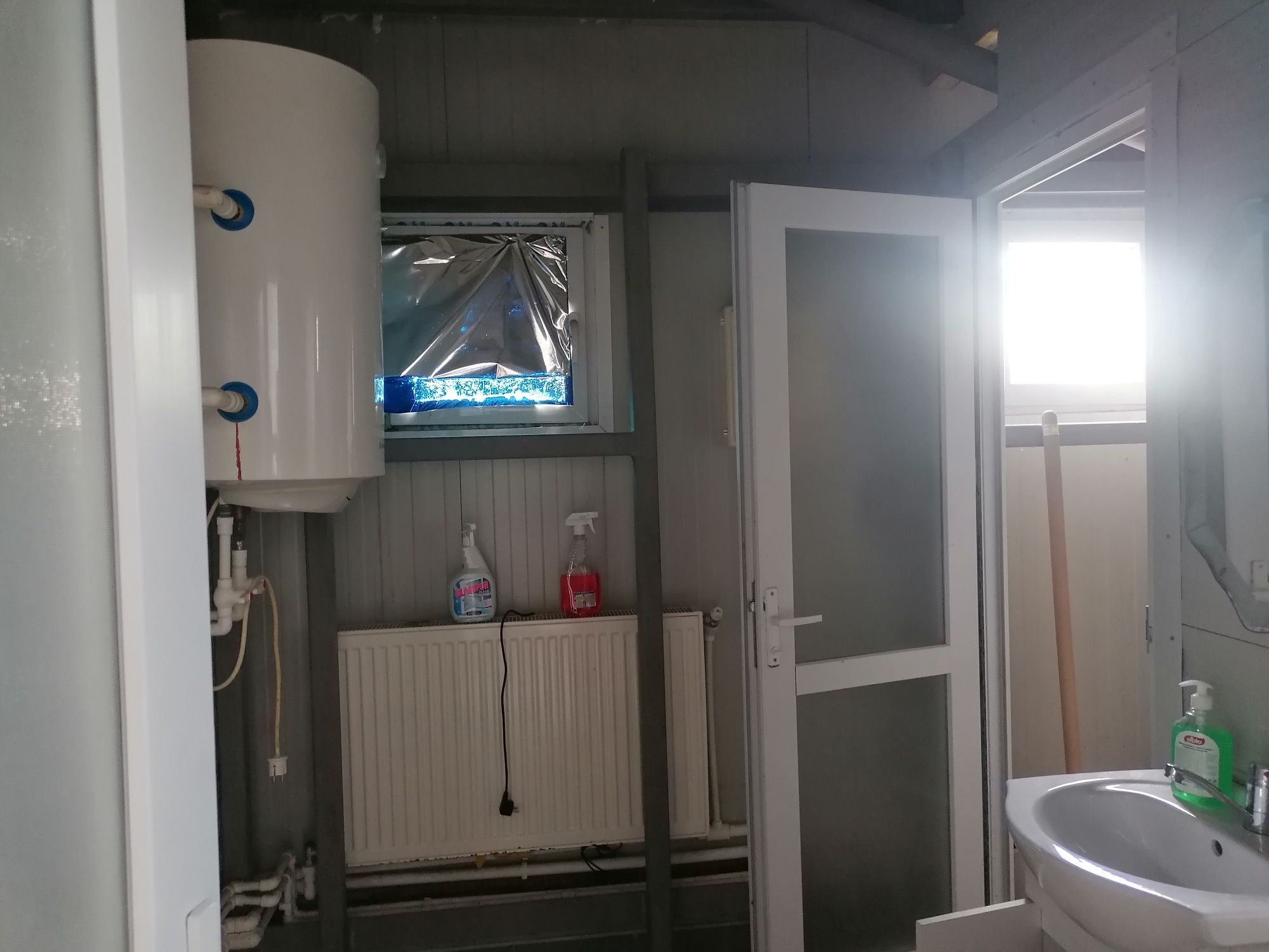 Hala 220 mp de vânzare / schimburi / închiriere