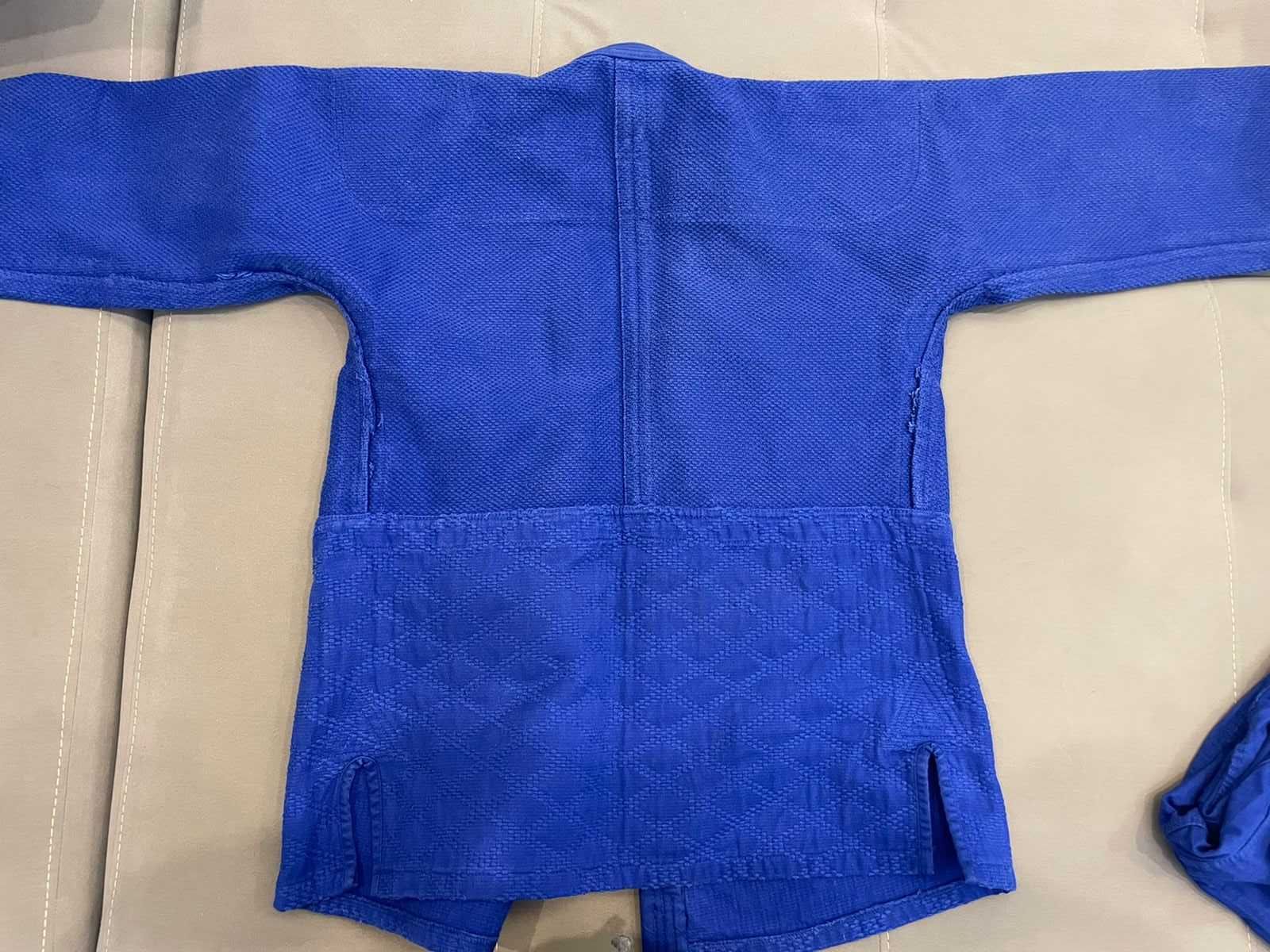 Продам б/у кимоно для дзюдо, 170 размер, лицензионный