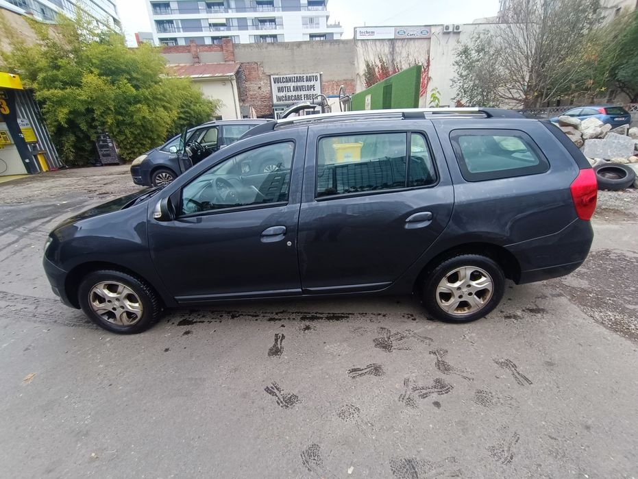 Logan MCV Full Option