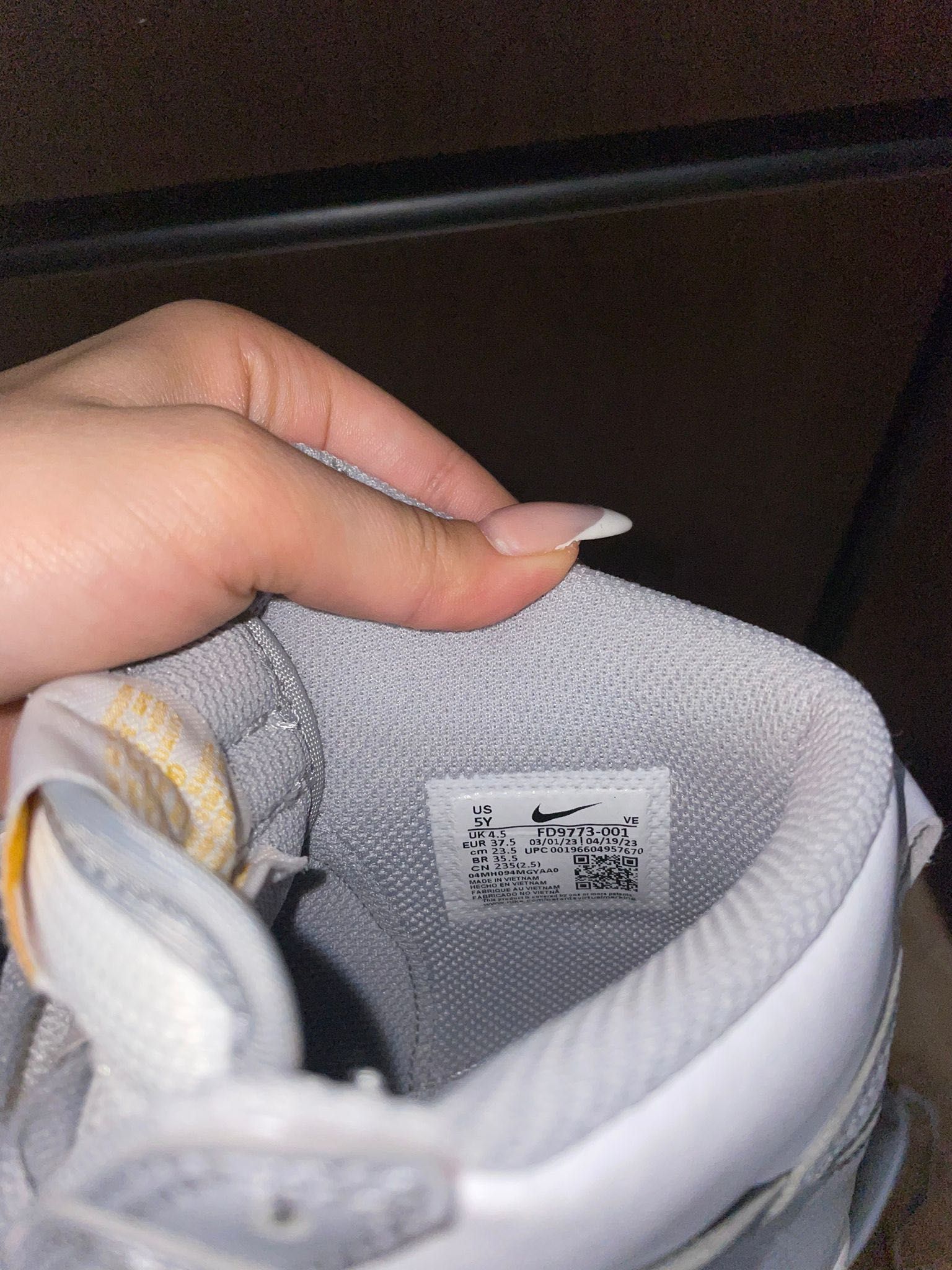 Обувки Nike Dunk High