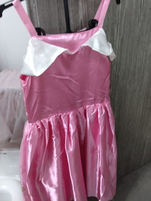 Rochie Aurora mărime 104/110