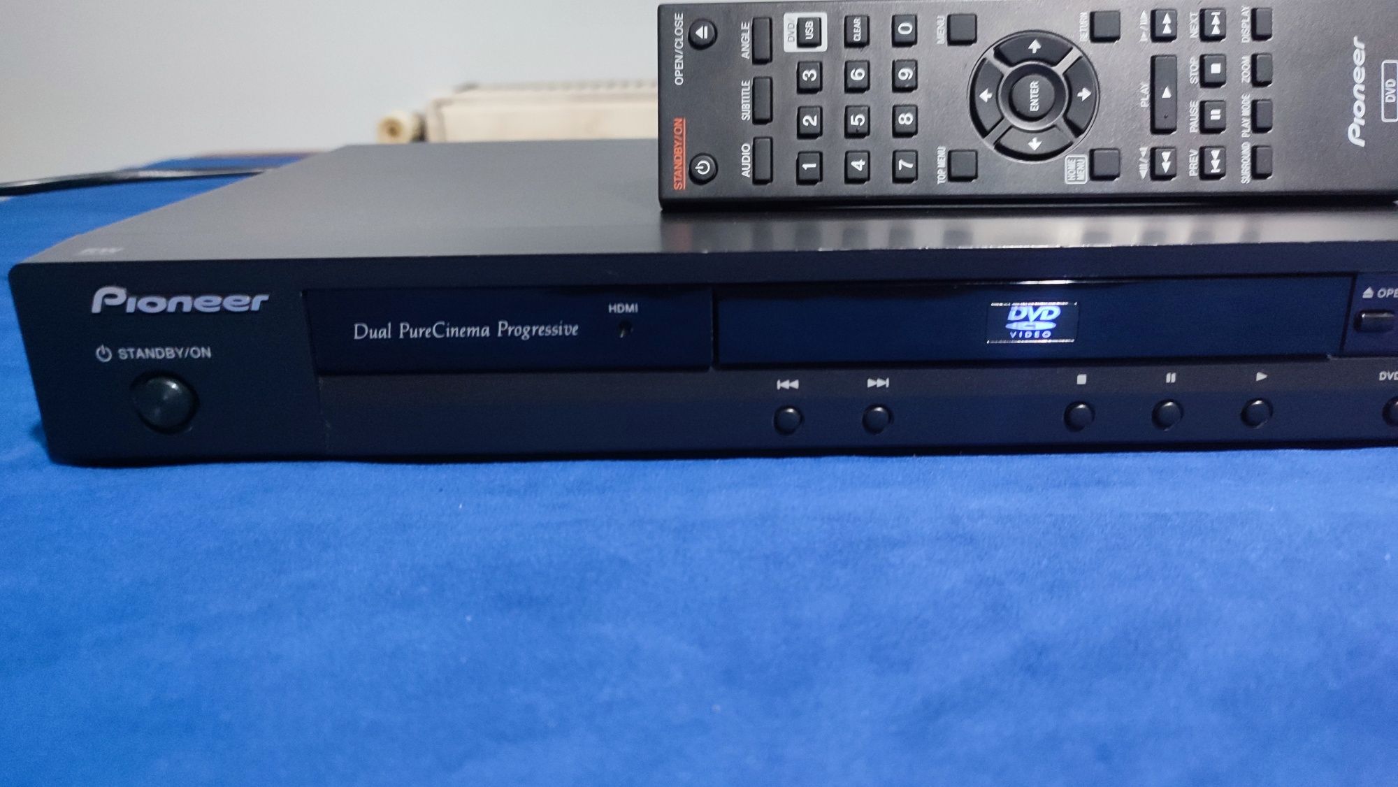 PIONIEER DV-410V-K DVD player cu telecomanda originală