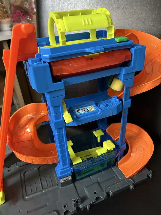 Писта Hot Wheels