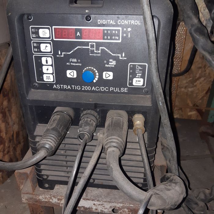 Аргонов апарат и циркуляр за метал