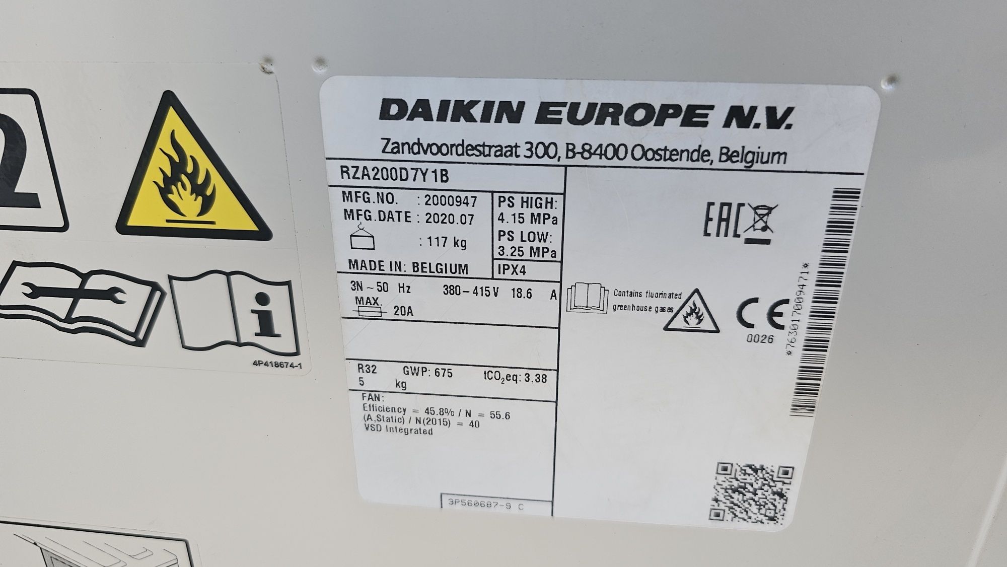 Daikin SkyAir 22kw външно тяло за направа на термопомпа  перфектно