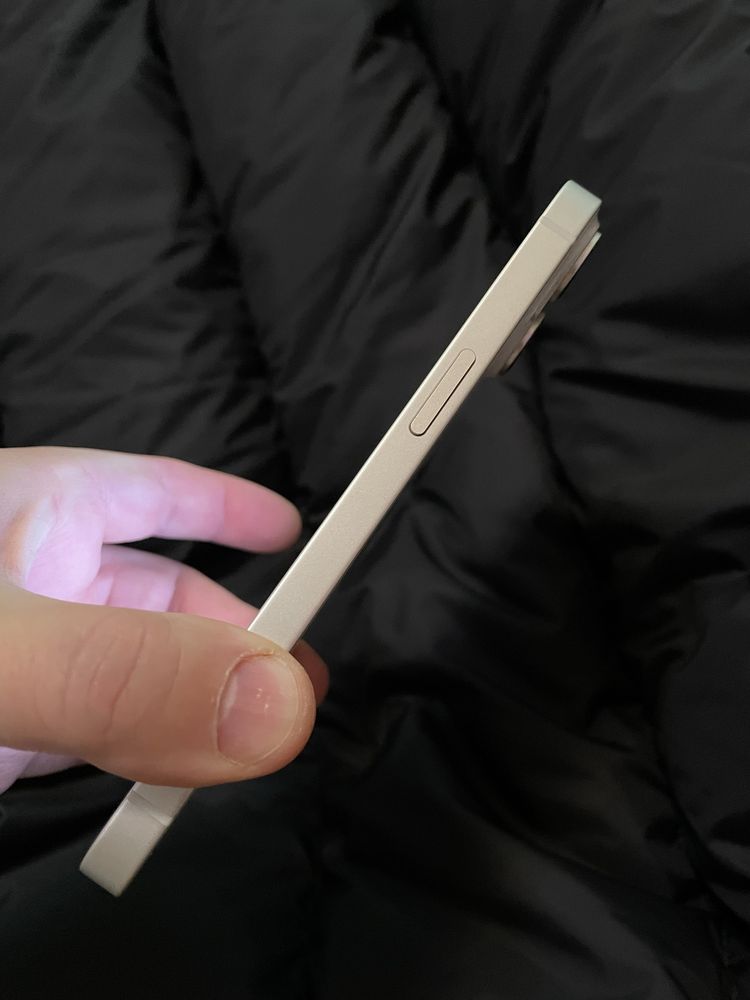 iphone 14  128 GB бял