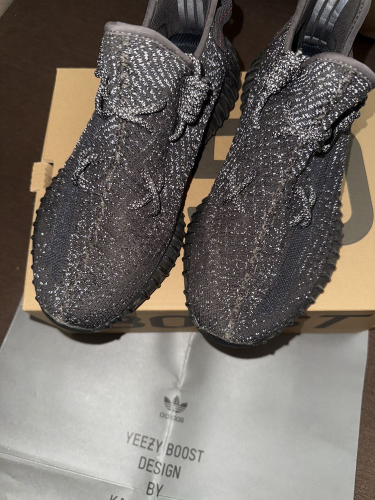 Adidas yeezy 350 boost v2 *Светещи*