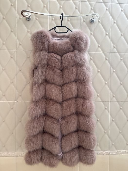 Меховая жилетка женская,цвета пыльная роза