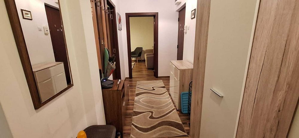 Proprietar, apartament 3 camere de inchiriat, intrare Calea Bucuresti