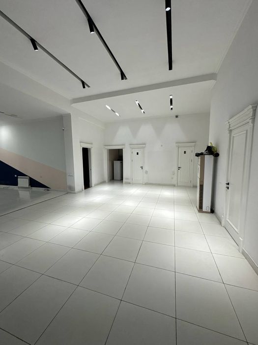 Аренда нежилое помещение Коратош Бинкофф 4 комнатная