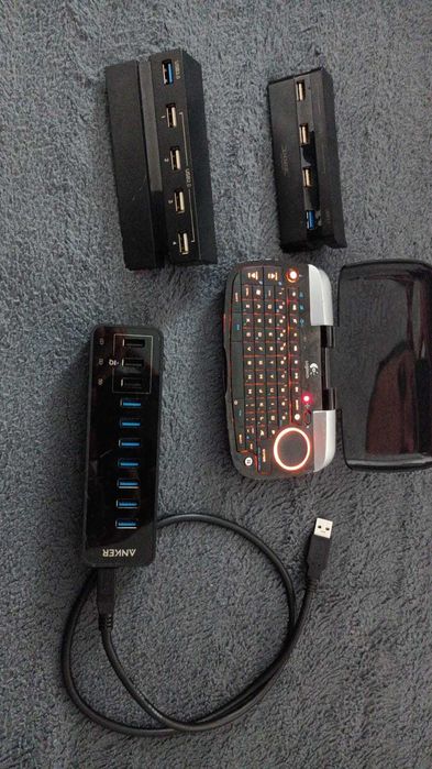 logitech dinovo mini , hub usb 3, USB  PS4 Apple TV ,samsung allshare