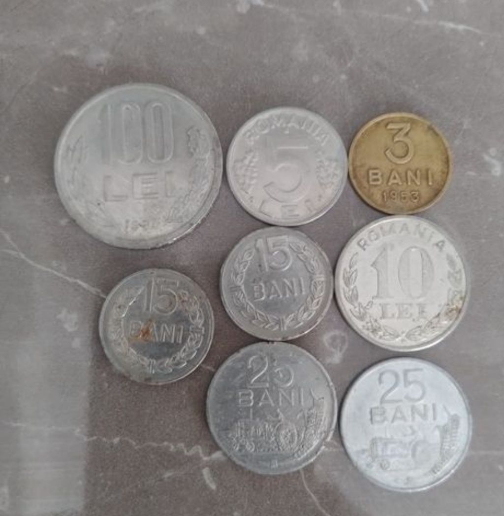 Vand 2 Bagnote și Monezi